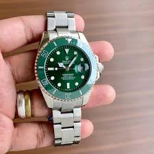Rolex Submariner Analog Green Dial Round Men's Watch