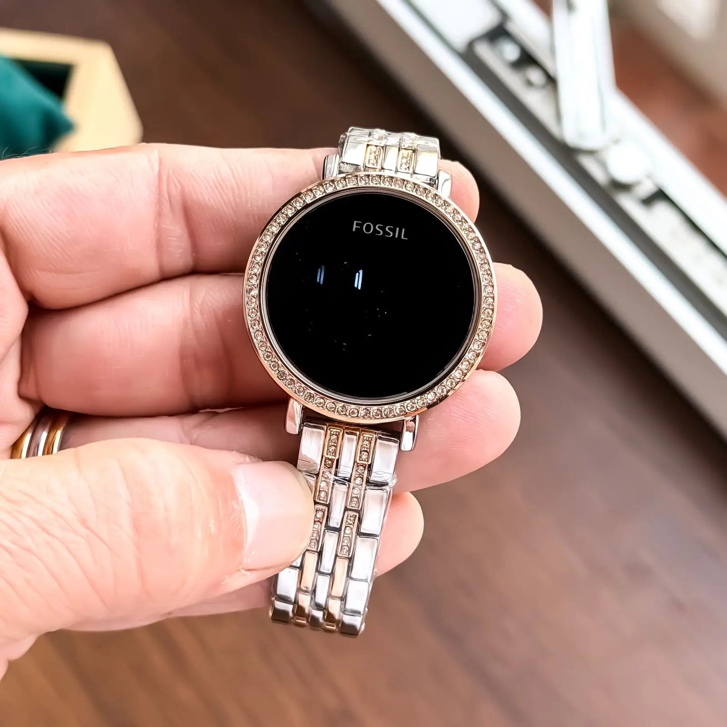 FOSSIL FOR HER 7A DIGITAL TIMING  TOUCH SCREEN  METAL DIAMOND STUDDED STRAP