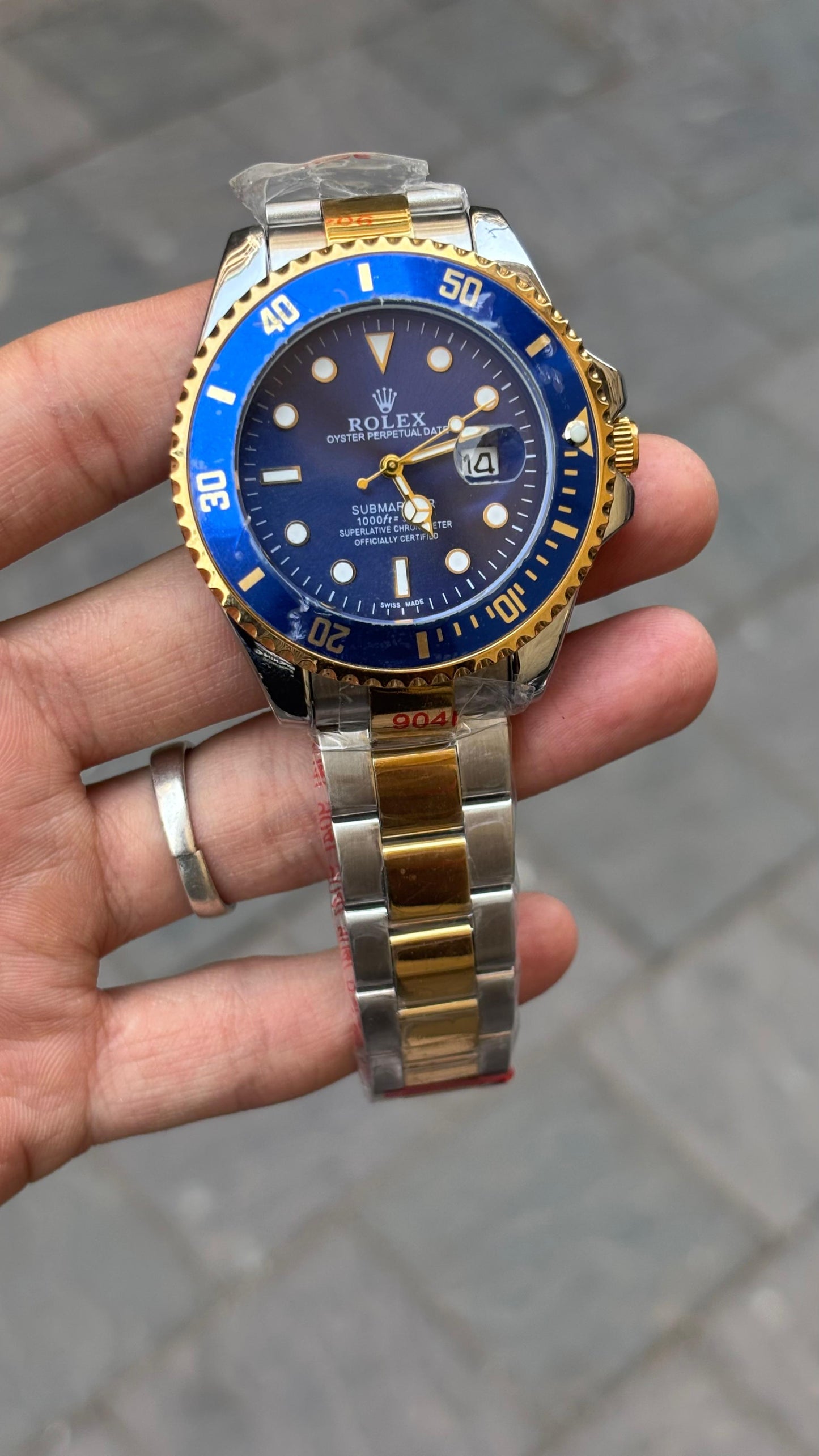 Rolex Submariner Analog Blue Dial Round Men's Watch