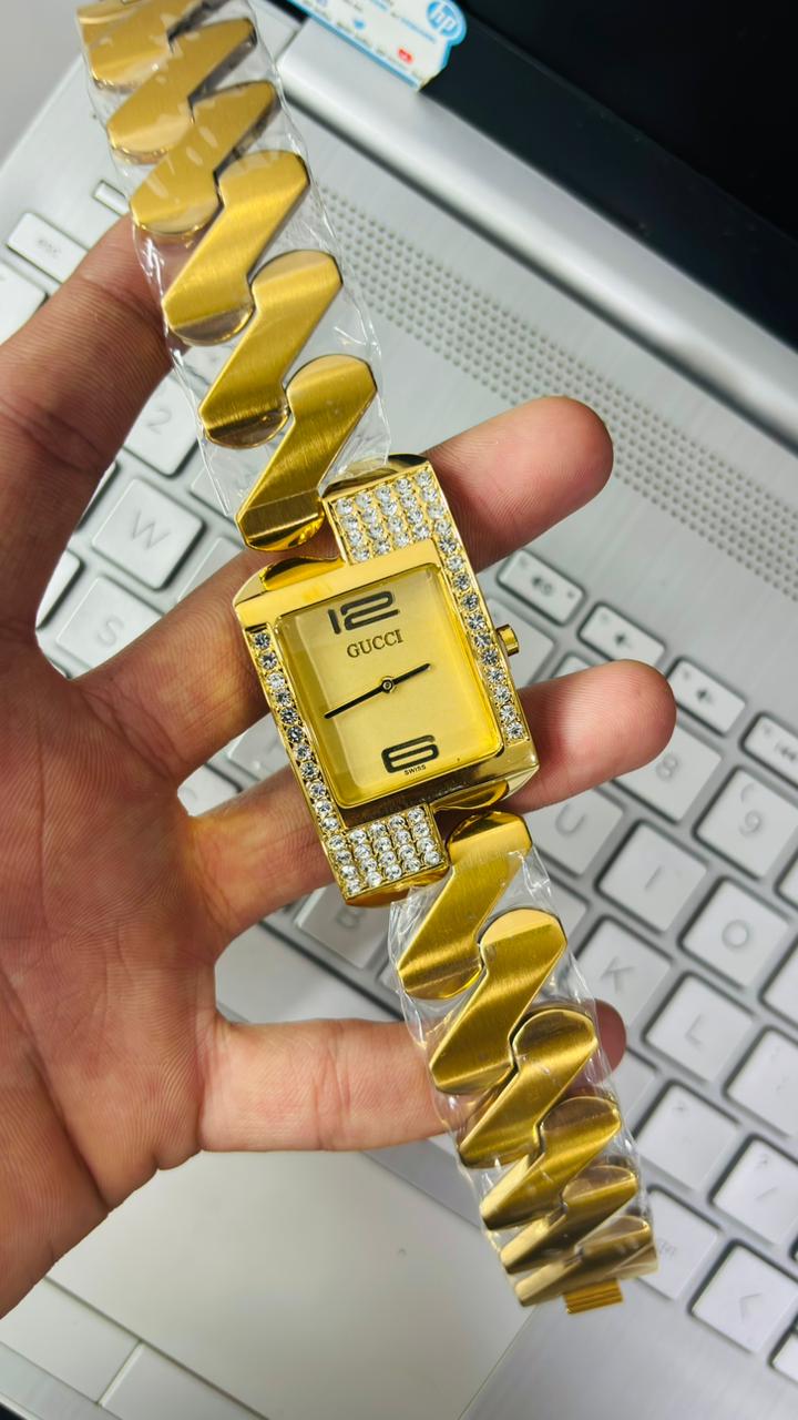 Gu-cc! Chemin Des Tourelles Gold Dial Watch For Men's